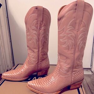 Tecovas Annie Cowboy Boot - Dusty Rose Python